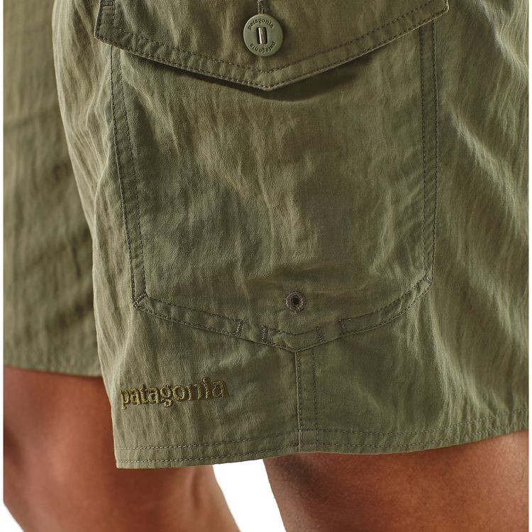 Patagonia wavefarer cargo shorts top
