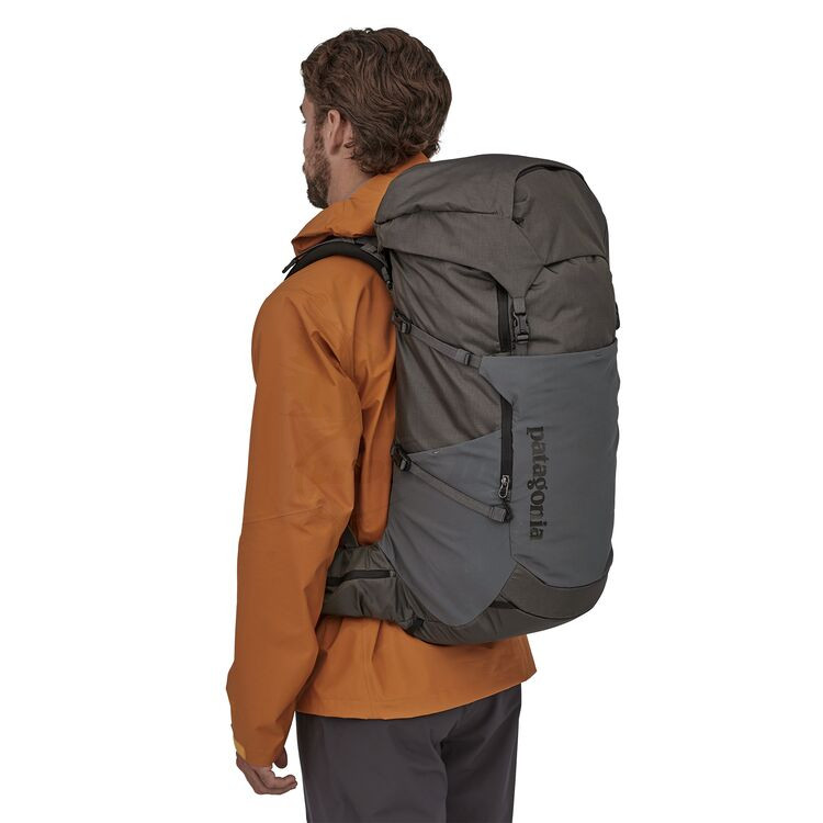 Patagonia 9 trails on sale backpack